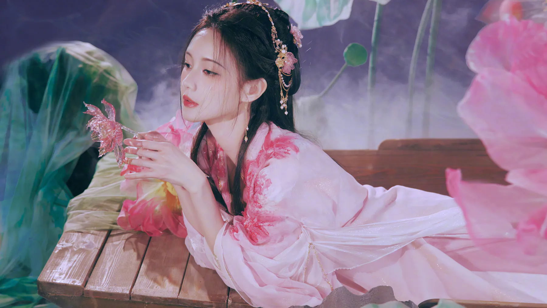 Romantic Li Yitong in Traditional Pink Hanfu Gown with Flower Wallpaper
